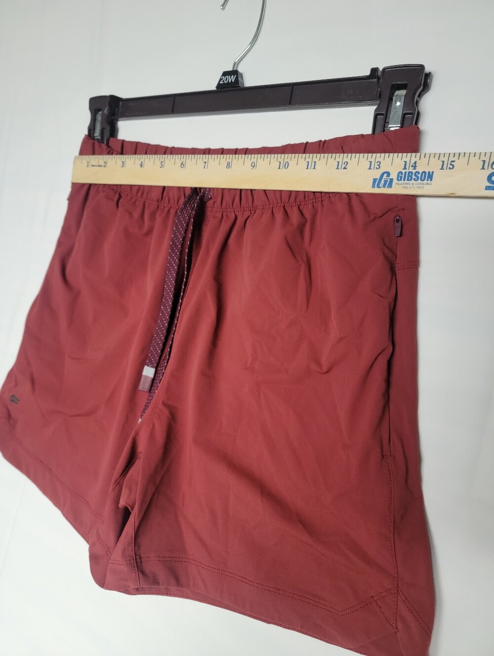 Fabletics Men's O2 Run Training Shorts - Picture 11 of 12